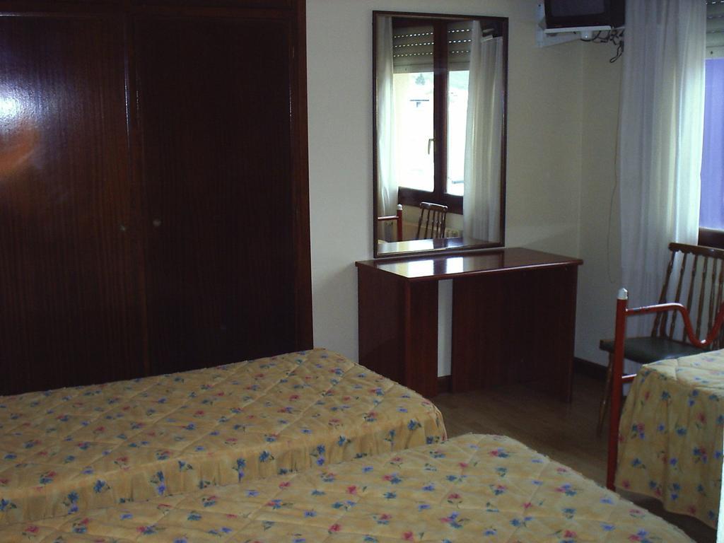 Hotel Costa Cantabra Argonos Ruang foto